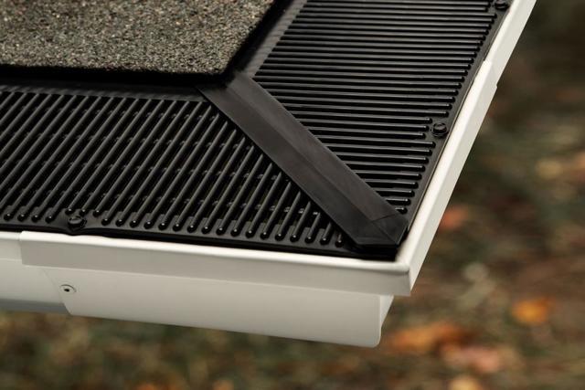 RainDrop Miter Connector installed at an outside gutter corner